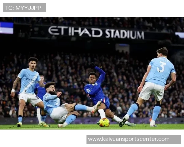 英超最新动态切尔西跃升第4名利物浦紧随其后第6名争冠形势依然严峻